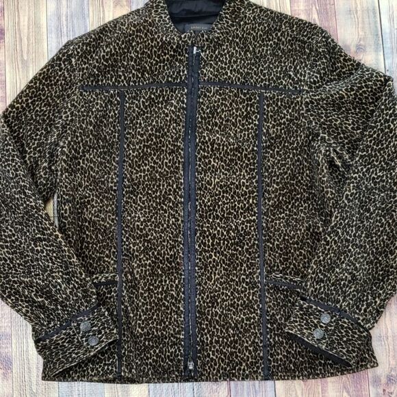 Leopard Print jacket size medium - Picture 1 of 8